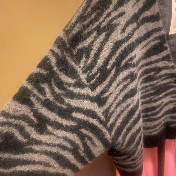 Zara Cardigan - Picture 4 of 5